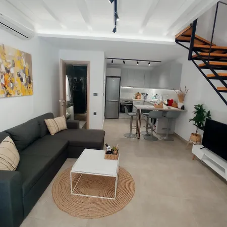 Elena's By The Sea Maisonette Apartment